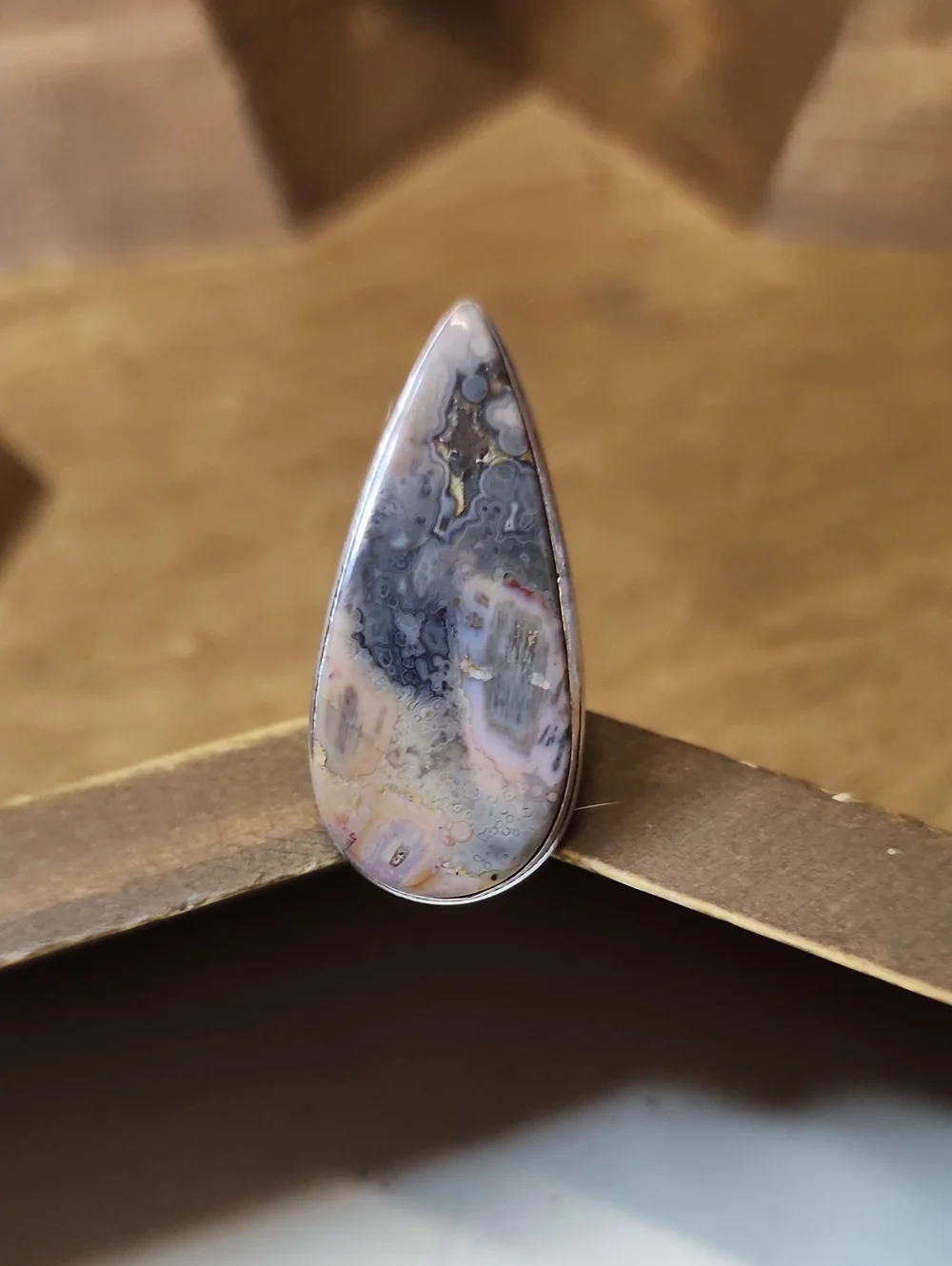 Teardrop Mexican Agate Ring in Gray and Pink